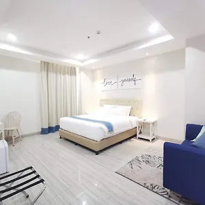 Отель Hampton, Davao